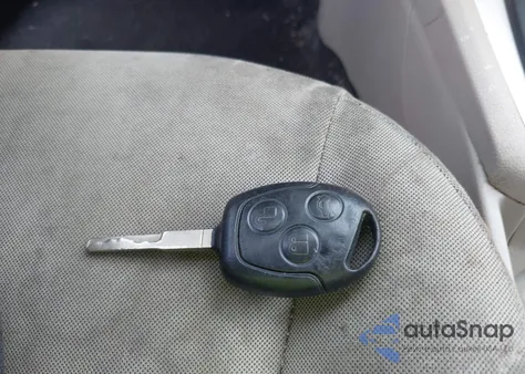 2014 Ford Fiesta Se из США, поврежденный, VIN 3FADP4BJ2EM150602